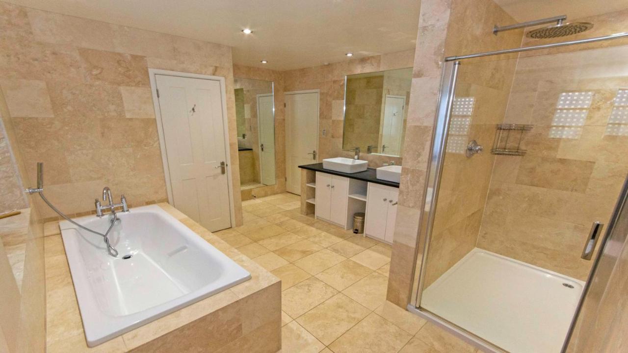 Crowborough Farm - Impressive & Sophisicated Home Surrounded By Unspoilt Countryside In Georgeham - Dog Friendly, Sleeps 14 Εξωτερικό φωτογραφία