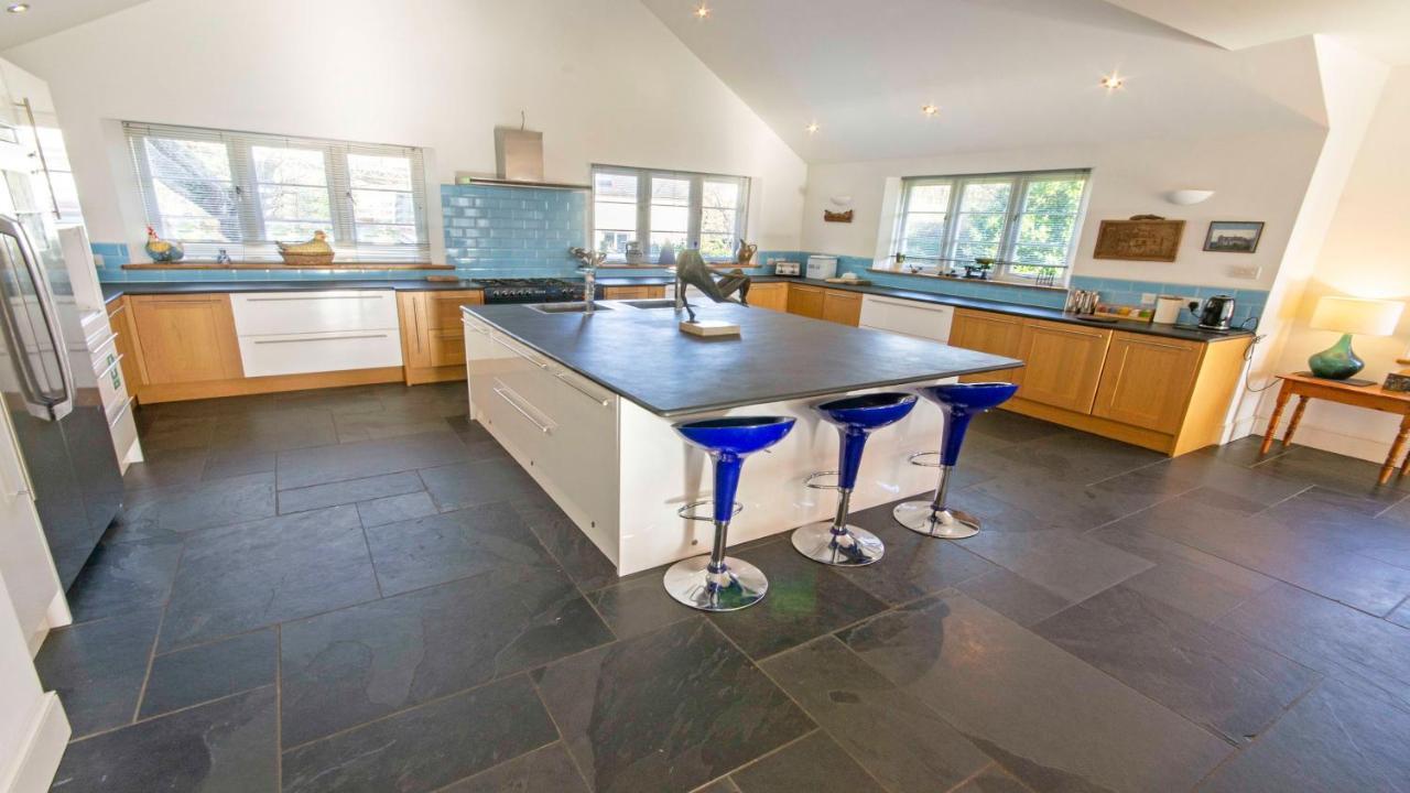 Crowborough Farm - Impressive & Sophisicated Home Surrounded By Unspoilt Countryside In Georgeham - Dog Friendly, Sleeps 14 Εξωτερικό φωτογραφία